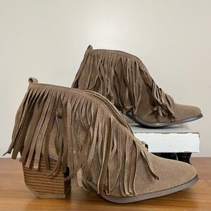 BEAST FASHION Tan Fringe Ankle Boots